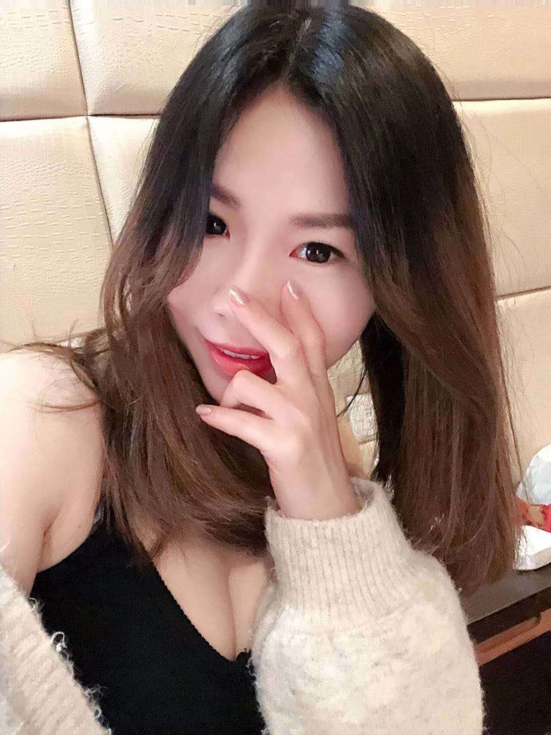 4fdbbbb05cd3e853909ad61124bd05a0.jpg